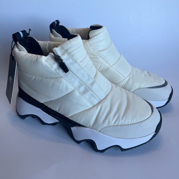 SOREL Women's 8.5 Kinetic Impact Puffy Zip Waterproof Boots Insulated Chalk NWT - Picture 3 of 11